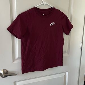nike tshirt (boys)